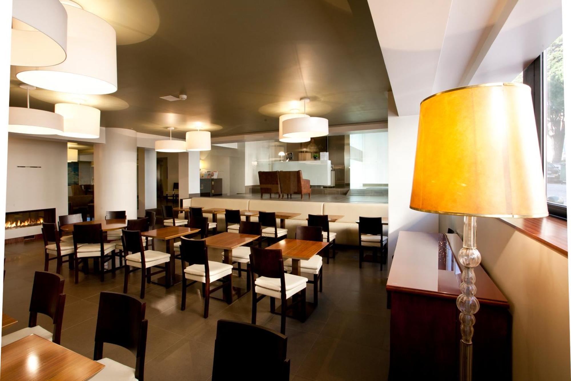Stay Hotel Porto Centro Antas Bagian luar foto